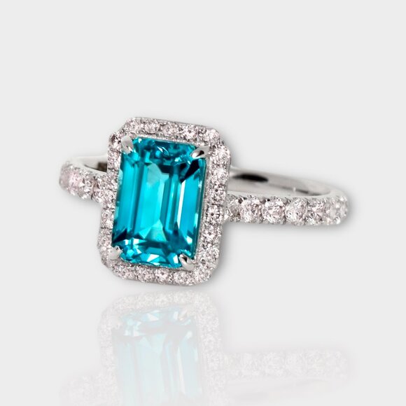 Blue Zircon Engagement Ring - Picture 3 of 8